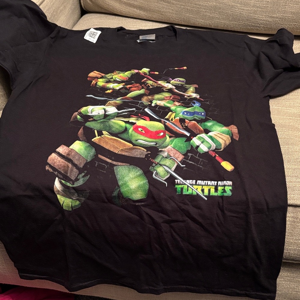 Teenage Mutant Ninja Turtles Black Graphic T-Shirt Small New